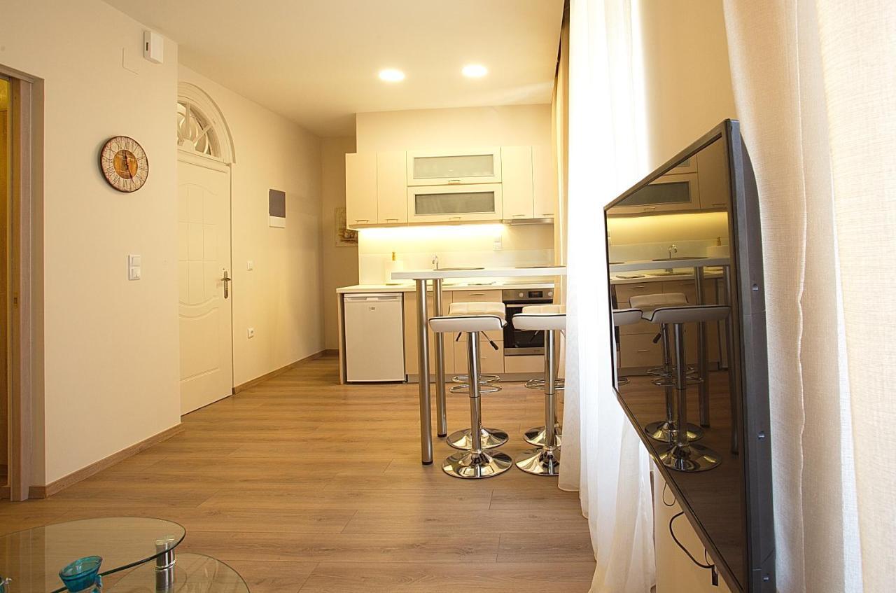 Apartment Liston